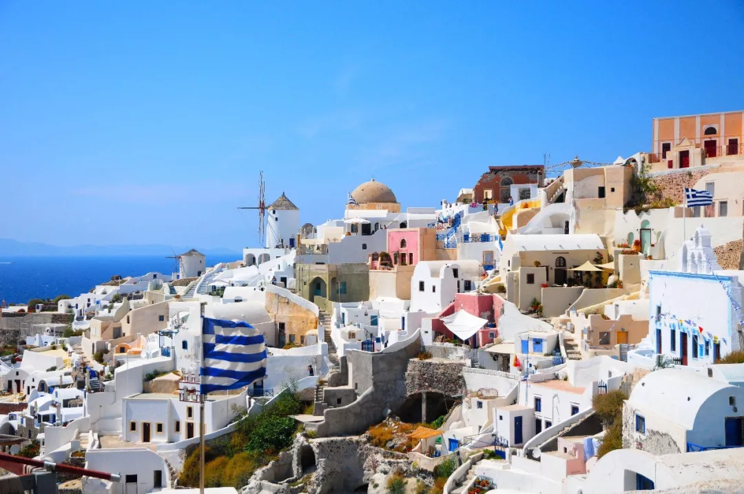 希腊移民新政策：计划放松资本管制并减税